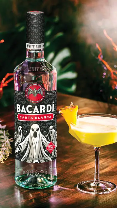 FY27_DACH_Bacardi_Halloween_CartaBlanca_LTO_Cocktail_Goblin_1L_684x1216px.jpg