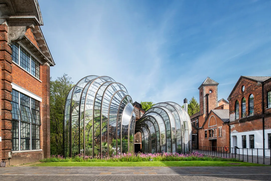 BOMBAY SAPPHIRE® DISTILLERY CELEBRATES DECADE AT HISTORIC LAVERSTOKE MILL
